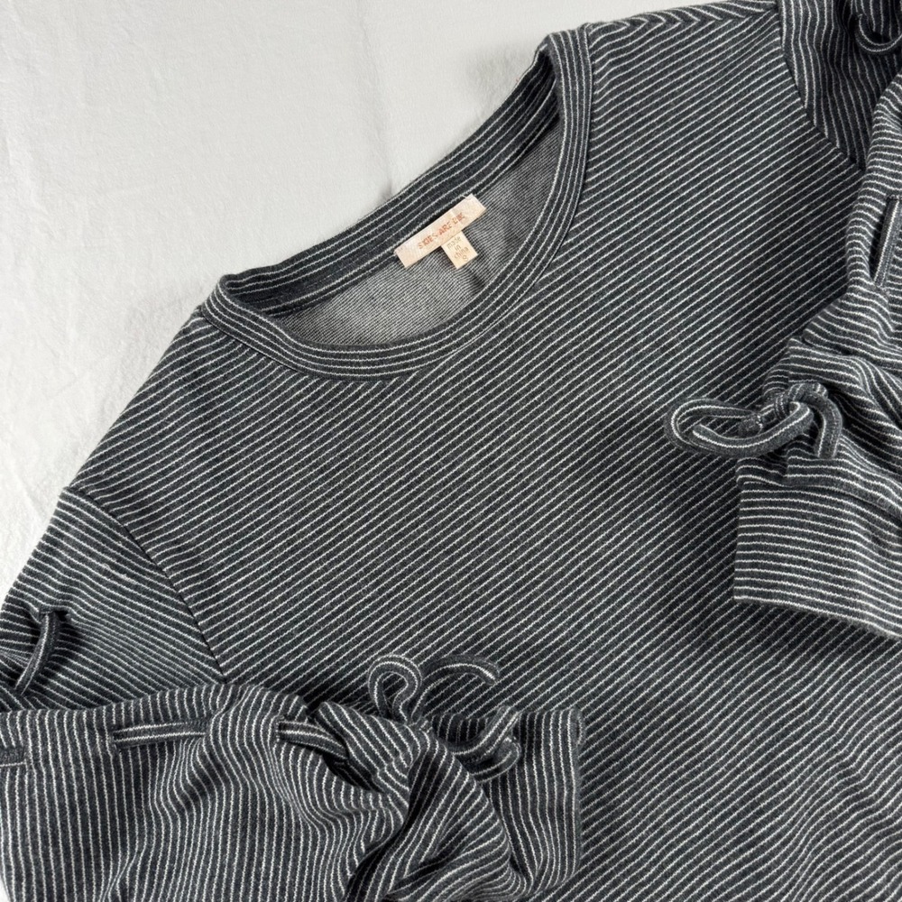 Skies Are Blue Women's Size S Black Striped Rouched Bow Sleeve Sweatshirt